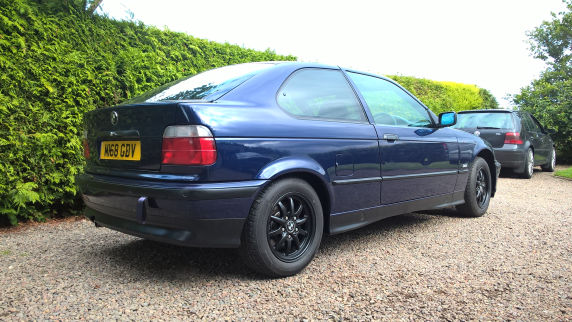 BMW Compact 318ti Targa Car